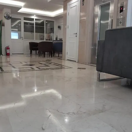 Pera Arya Hotel